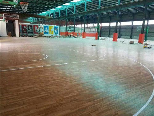 篮球馆运动木地板铺设价格-实力商家-河北艺科体育设施工程